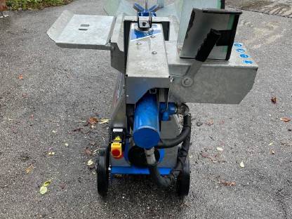 Binderberger Liegendspalter Kurzholzspalter 8T E