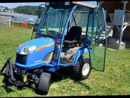 Bild 2:Iseki Txg 237 Allrad Hydrostat Kleintraktor