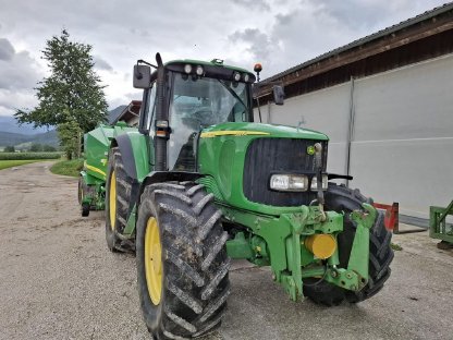 John Deere 6920