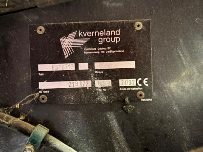 Bild 8:Quaderpresse Vicon LB12100