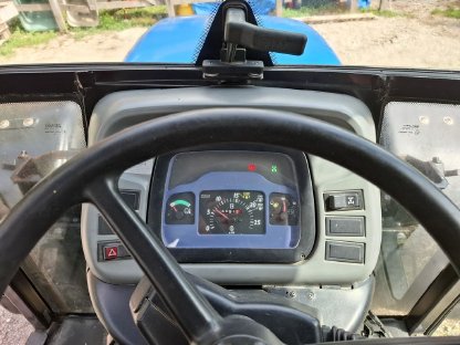 Bild 5:Verkaufe Traktor New Holland TN75D