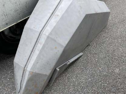 Bild 2:Steyr 975 Kotflügel