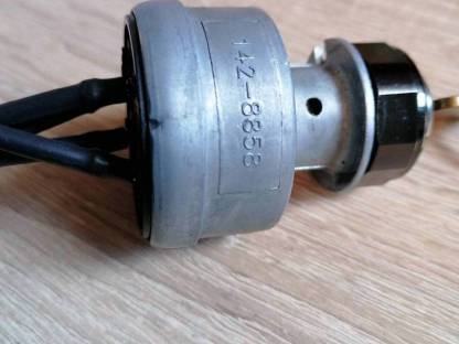 Bild 2:Caterpillar Zündschloss 142-8858