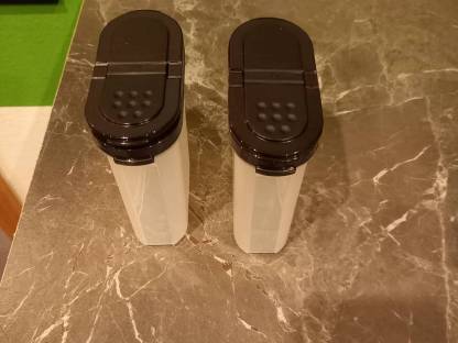 2 Gewürz-Riesen Tupperware