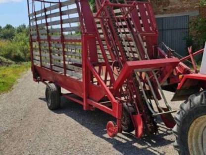 Suche Kleinballen Sammelwagen