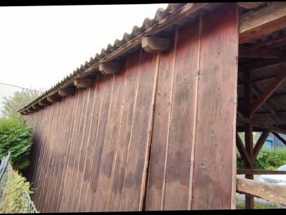 Bild 2:Holzhütte, Holzunterstand