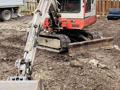 Takeucht TB 015