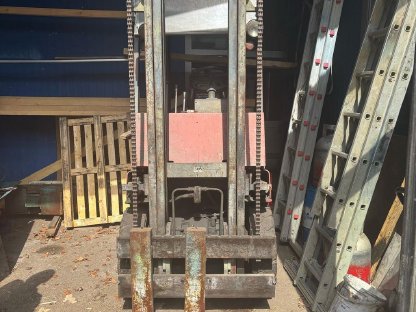 Bild 4:Stapler Desta DV 20 A