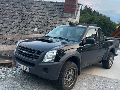 Isuzu D-max