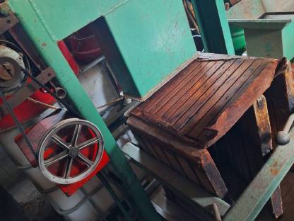 Bild 3:Mostpresse Voran