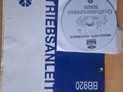 Bild 5:New Holland Großpackenpresse BB920