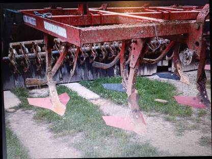 Bild 2:Landsberg Pöttinger Grubber Synkro 260