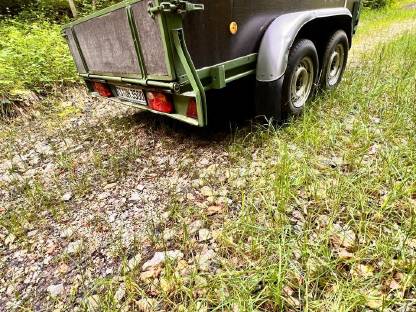 Bild 3:3-Tonnen Autoanhänger