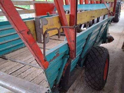 Bild 4:Ladewagen Steyr Hamster 801