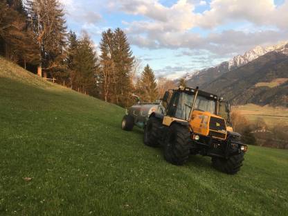 Bild 8:JCB Fastrac 155-65