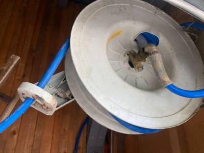 Bild 2:Schlauchabroller