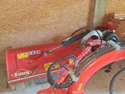 Kuhn TB 19 Seitenmulcher