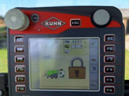 Bild 4:Press-/Wickelkombination Fixmaster 335 von Deutz-Fahr