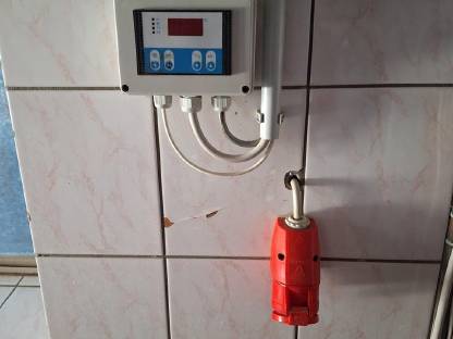 Bild 3:Milchtank mit Kühlung Alfa-Laval