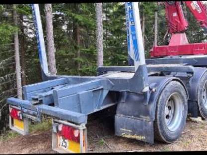 Bild 4:Rungenanhänger