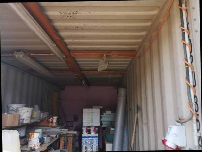 Bild 4:Werkzeug- oder Mannschaftscontainer