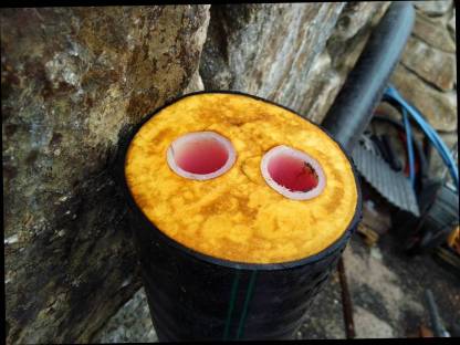 Bild 2:Fernwärmerohr