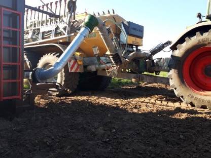 Bild 4:Güllecontainer Feldrandcontainer