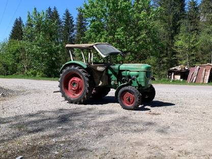 Bild 2:Deutz D 4005