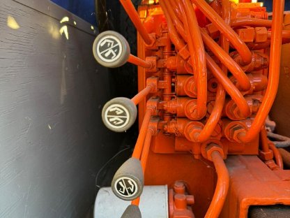 Bild 8:Klassiker Mercedes Benz Transporter mit gültigem Pickerl