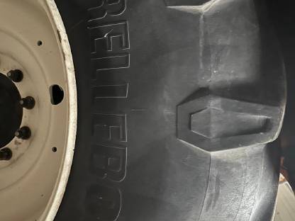Reifen 710/70R38