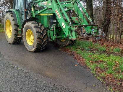Verkaufe John Deere 6310