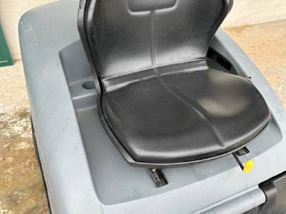 Bild 7:Kärcher Kehrmaschine