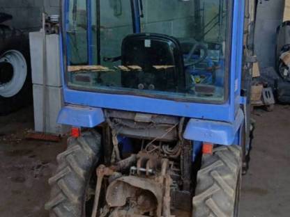 ISEKI Hydro 3200