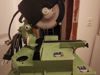 Bild 5:Kappsäge Elektra Beckum KGS 300