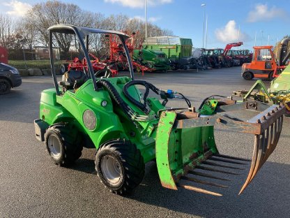 Avant 630 Kompaktlader Hoflader Hoftrac Minilader
