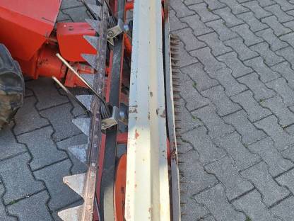 Bild 3:Bucher M500 Eingrasmäher