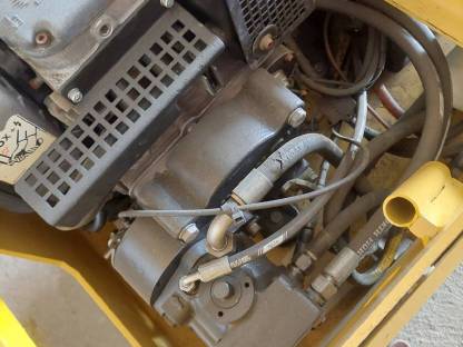 Bild 6:Bomag BW75H Walze