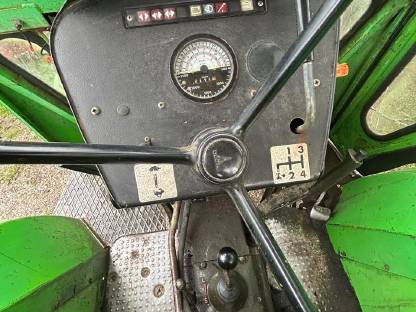Bild 3:Deutz 4506 mit Frontlader