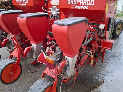 Bild 4:Gaspardo 530 Scheibenscharsetzgerät