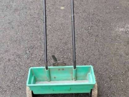 Bild 2:Dünngestreuwagen