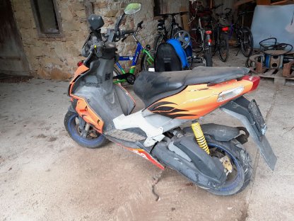 Bild 2:Aprilia Roller