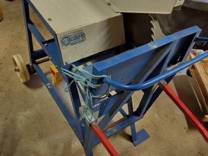 Bild 4:Wippkreissäge