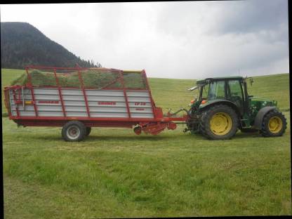 Gruber Heuladewagen LT 30 Vario