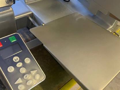 Bild 3:Ablege Aufschnittmaschine Vollautomat Gräf 804VA