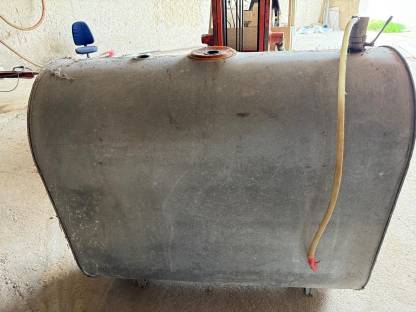 Bild 2:Dieseltank 500 l