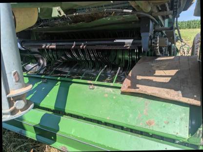 Bild 2:Krone Fortima V 1800 MC Rundballenpresse Tandem