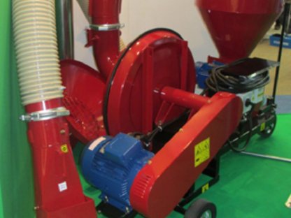 Bild 5:Trichtersilo, Flachbodensilo, Körnerschnecken, Belüftung