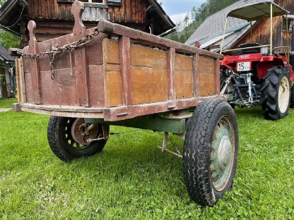 Bild 2:Einachshänger für V&N Rapid