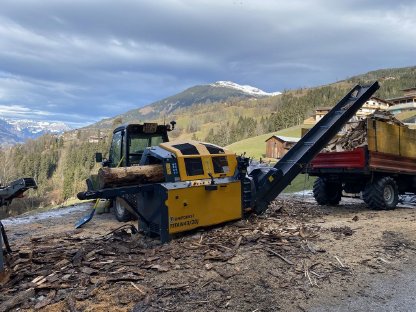 Bild 2:Sägespaltautomat Uniforest 43 20