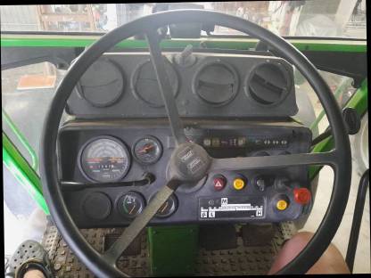 Bild 3:Deutz DX 86